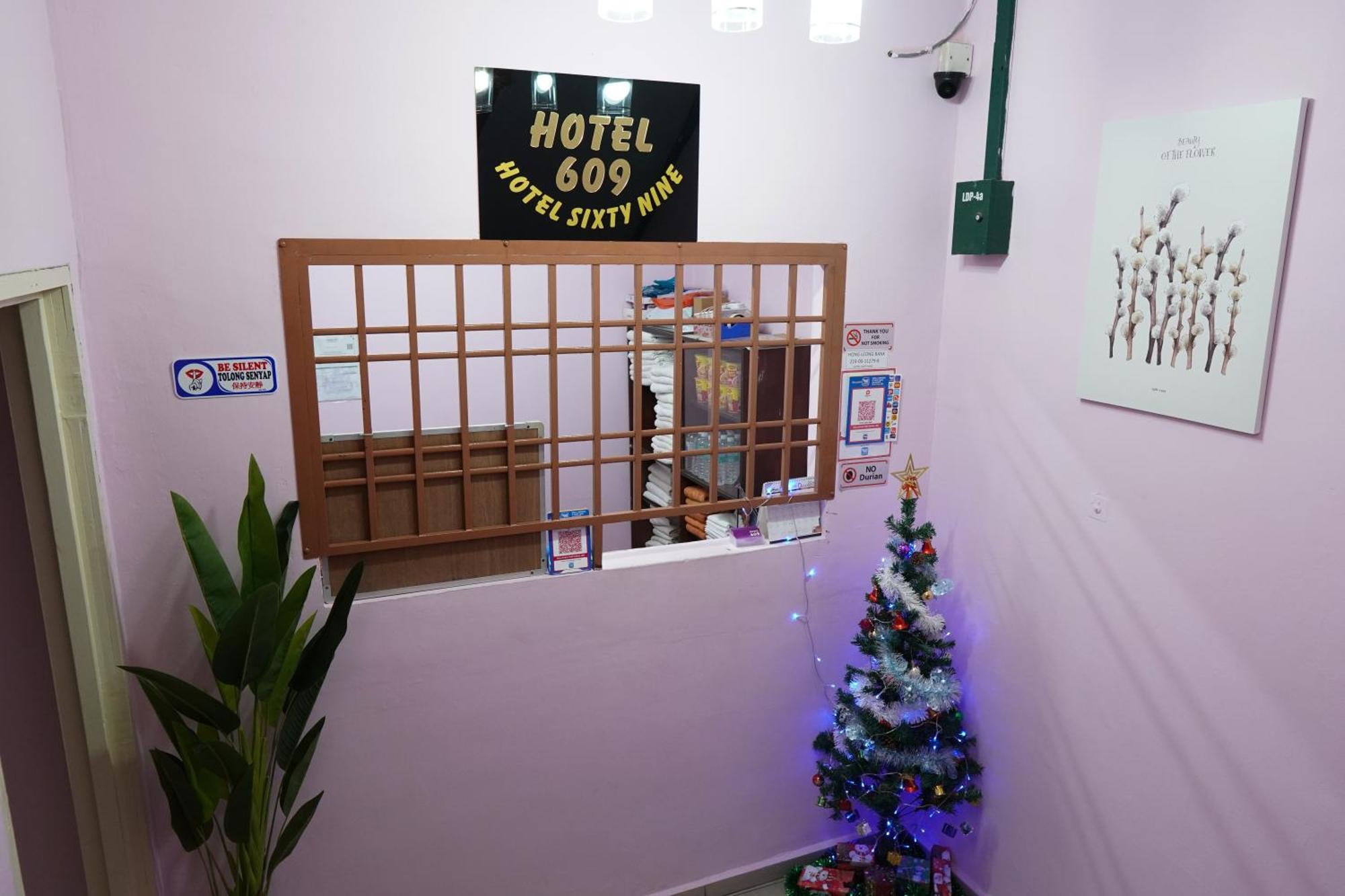 ג'והור בהרו Hotel Sixty Nine מראה חיצוני תמונה